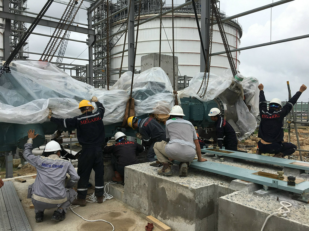 Design, manufacture and installation of LNG regasification system