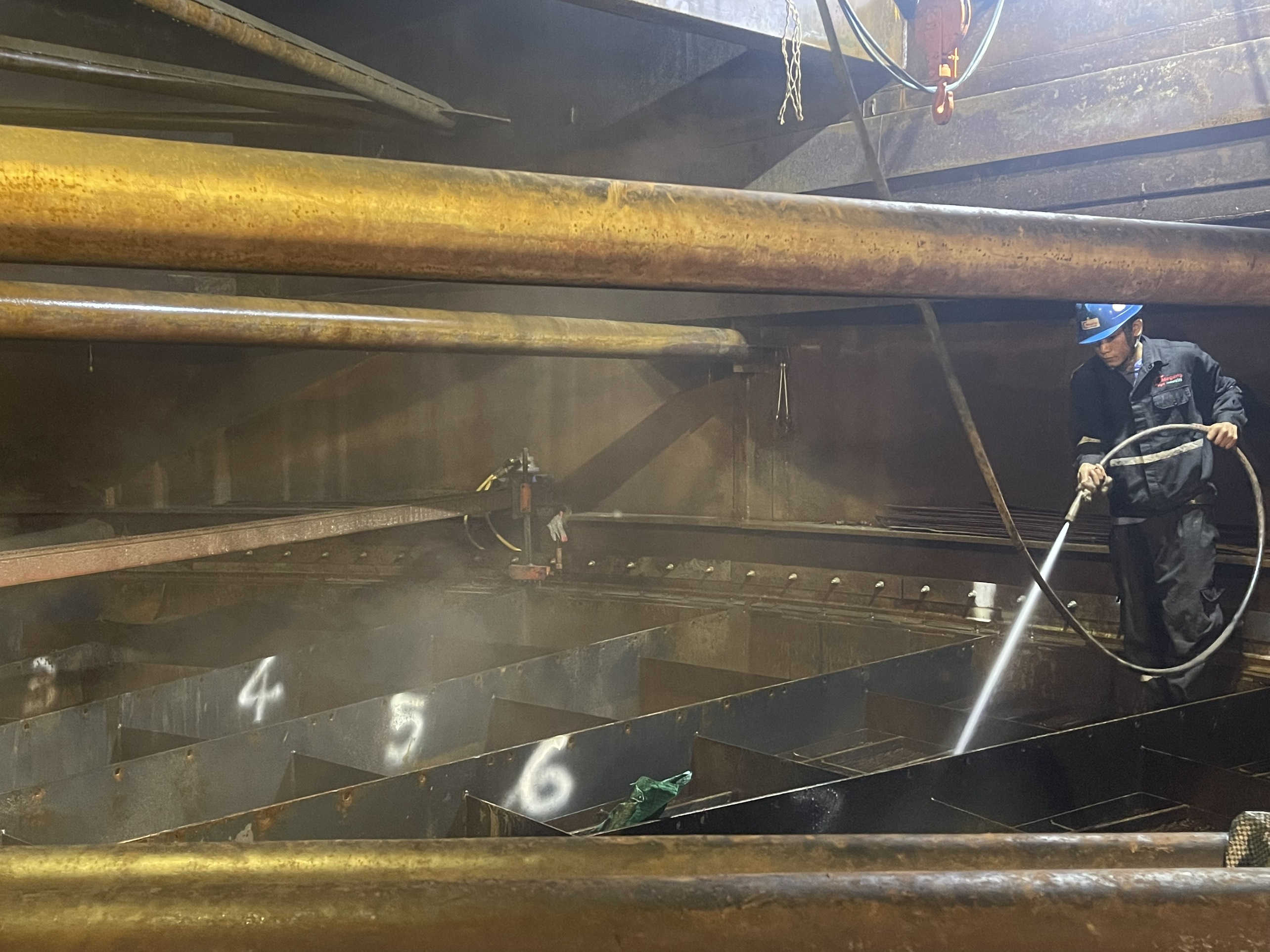 Removal, sanitary cleaning, island working surface the Element Baskets air dryer GAH furnace 1