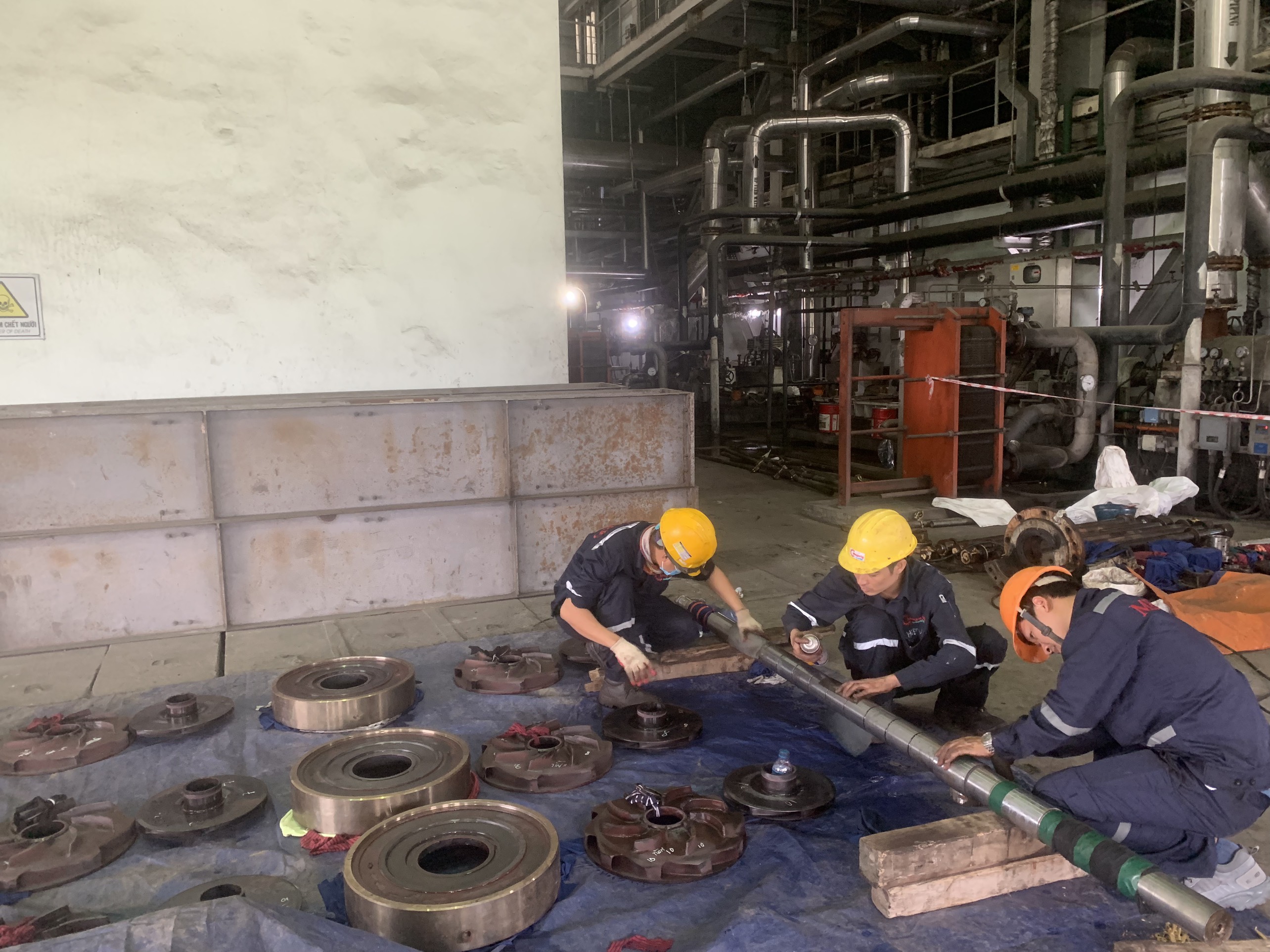 Repair and maintenance of Feed pumps, fans