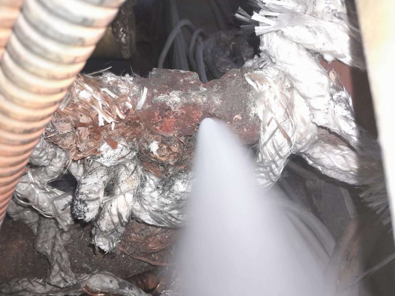 Online leak repair for of reduce temperature line Furnace 1